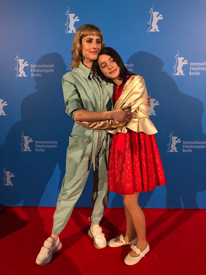 'Las niñas', un estudio sobre las contradicciones educativas de la España de 1992, llega a la Berlinale 'Las niñas', un estudio sobre las contradicciones educativas de la España de 1992, llega a la Berlinale