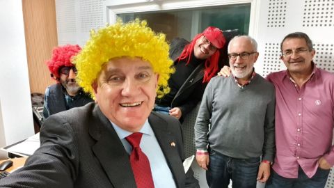 Tertulia de entroido en Mas de uno ourense