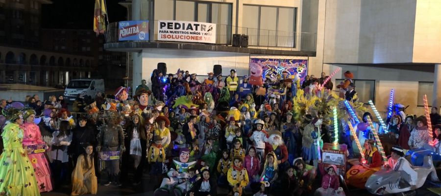 Más de 500 personas han participado en los desfiles del sábado y lunes. Más de 500 personas han participado en los desfiles del sábado y lunes.