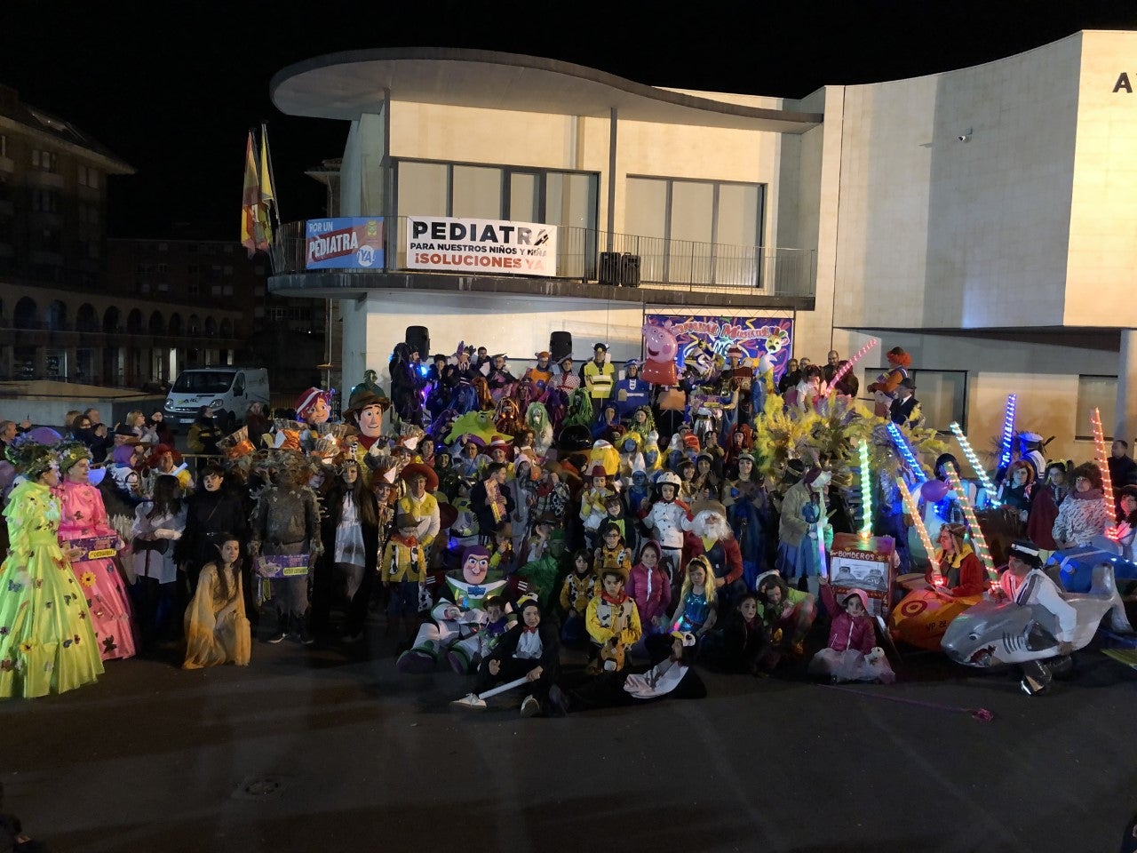 La quema de Don Acordeón pone fin al Carnaval Musical en Guardo La quema de Don Acordeón pone fin al Carnaval Musical en Guardo
