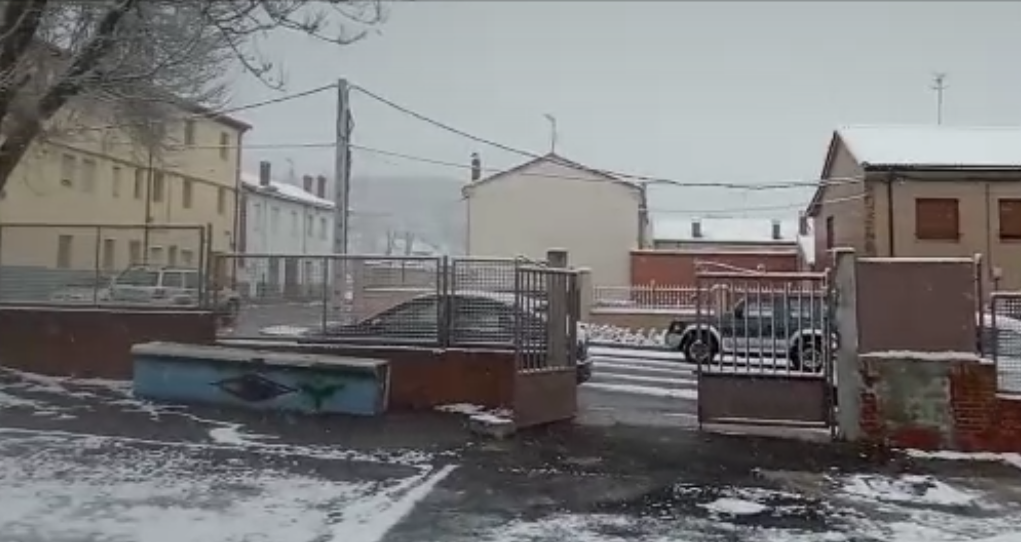 Nieve cayendo en Guardo Nieve cayendo en Guardo