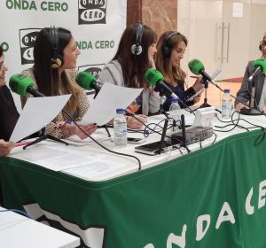 Eva Alcón, rectora de la UJI, en el especial Dia de la Dona de Onda Cero. Eva Alcón, rectora de la UJI, en el especial Dia de la Dona de Onda Cero.