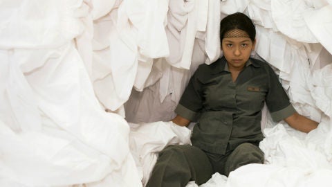 La &oacute;pera prima de Lila Avil&eacute;s cuenta la historia de una camarera de piso en un hotel