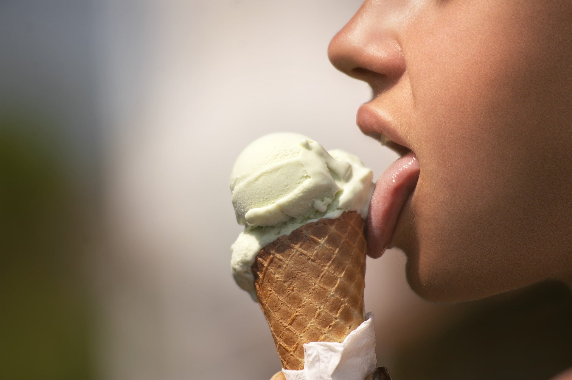 ¿En cucurucho o en tarrina? ¿Qué sabor de helado prefieren los oyentes? ¿En cucurucho o en tarrina? ¿Qué sabor de helado prefieren los oyentes?