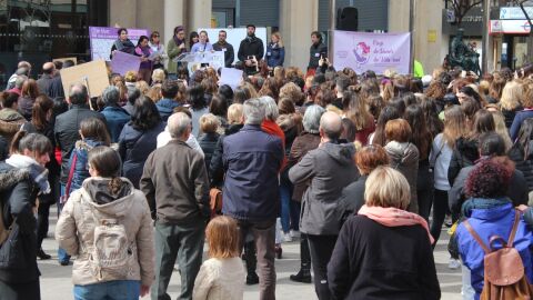 M&uacute;sica, literatura i un homentge a les Mestres de Vila-real obrin els actes del dia de la Dona en Vila-real. 