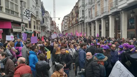 La Plataforma por los Derechos de la Mujer sale a la calle para "hacer sonar su rebeldía" Día Internacional de la Mujer