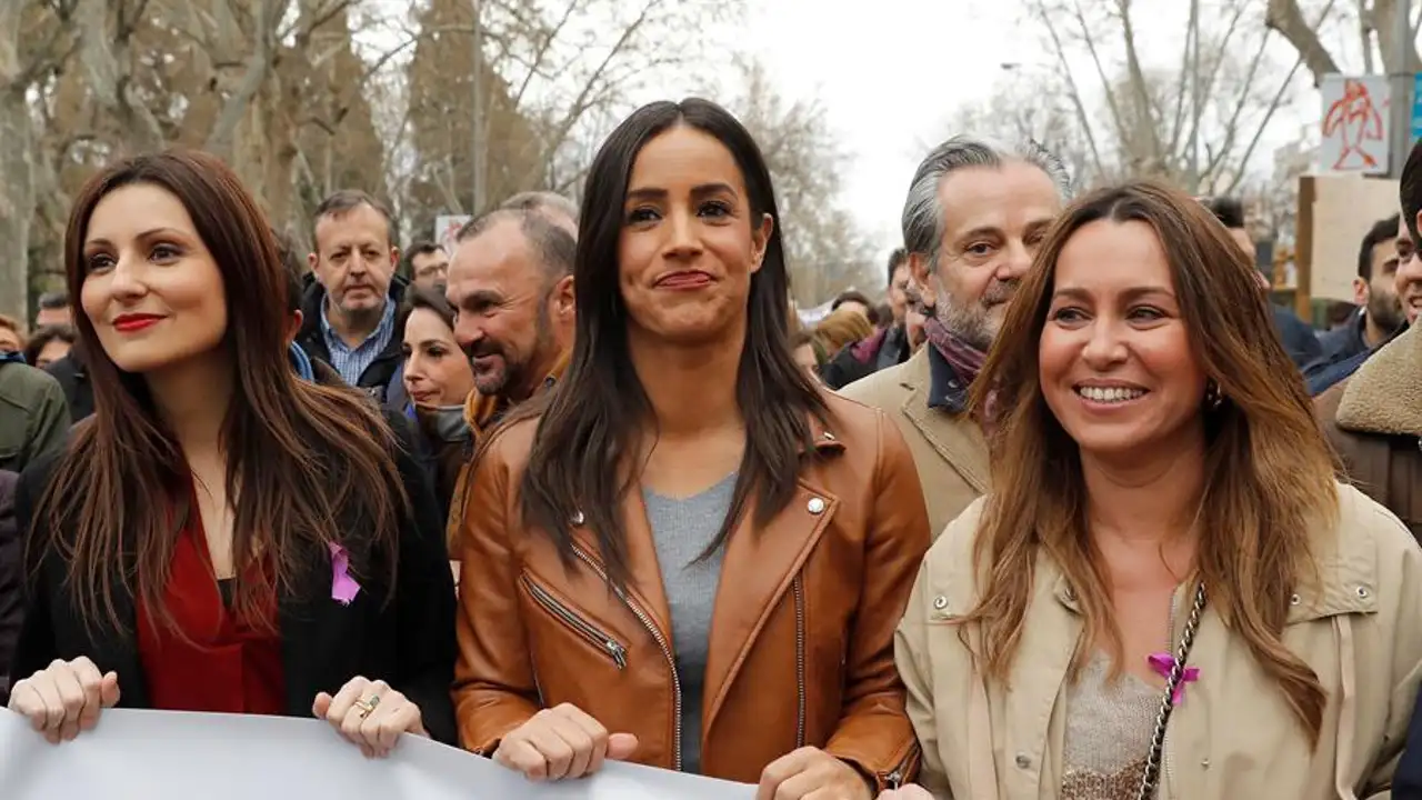 Villacís y Lorena Roldán en la manifestación por el Día de la Mujer Villacís y Lorena Roldán en la manifestación por el Día de la Mujer