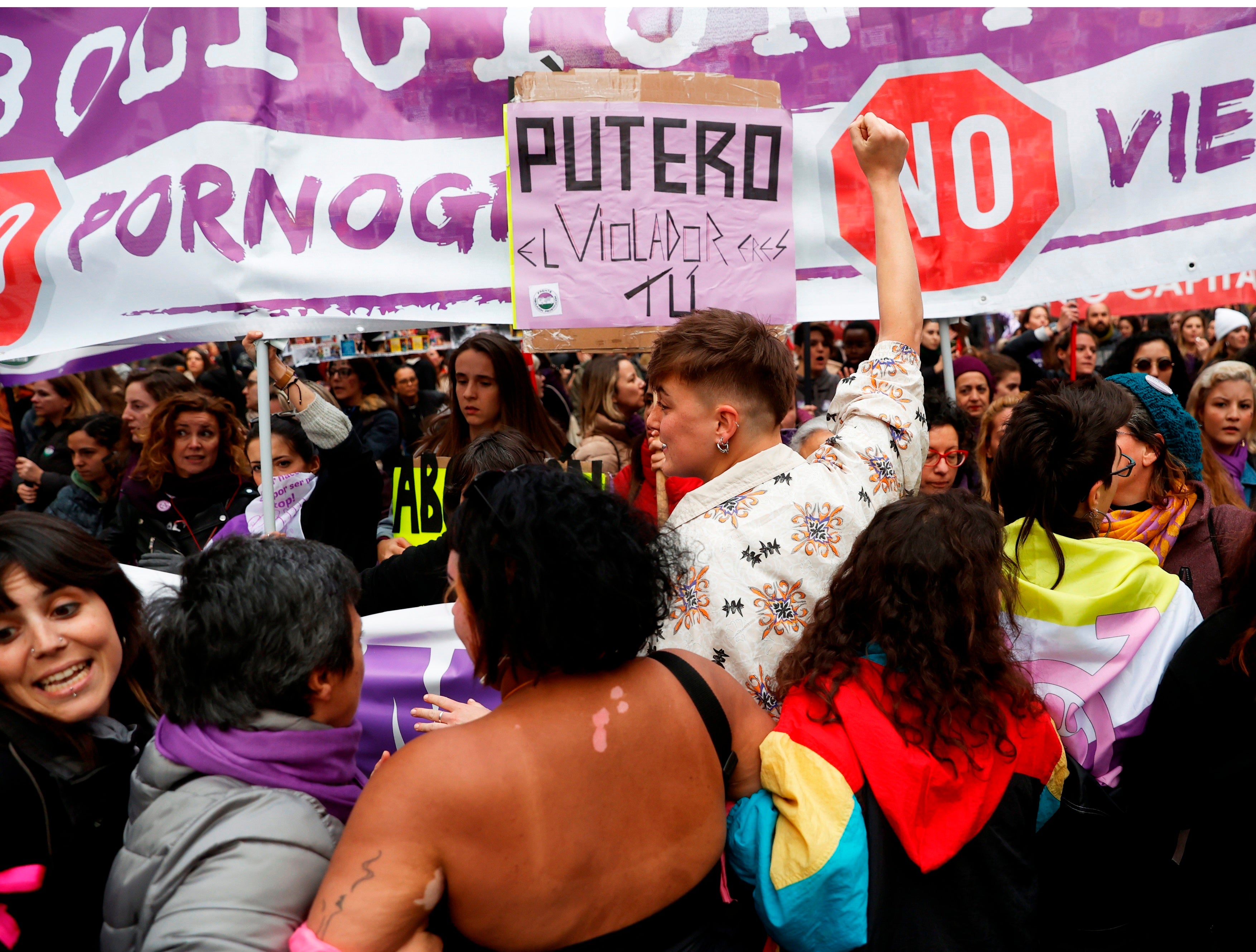 Manifestación 8M: El movimiento feminista viste de morado las calles por una igualdad real Manifestación 8M: El movimiento feminista viste de morado las calles por una igualdad real