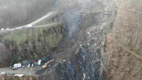 Esperan que el operativo de b&uacute;squeda de los trabajadores en Zaldibar pueda avanzar al no preverse lluvias