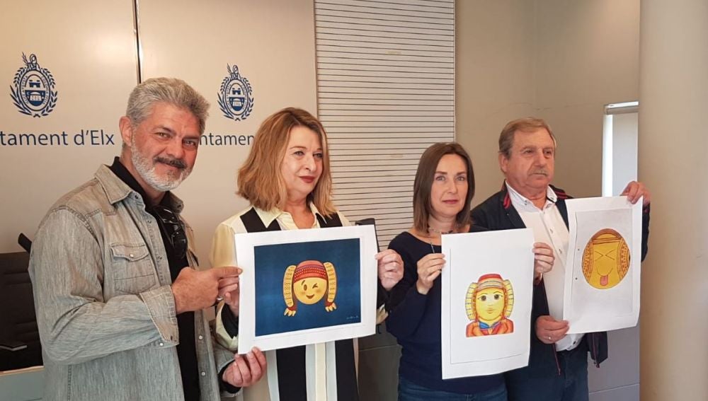 Presentación de los diseños ganadores.