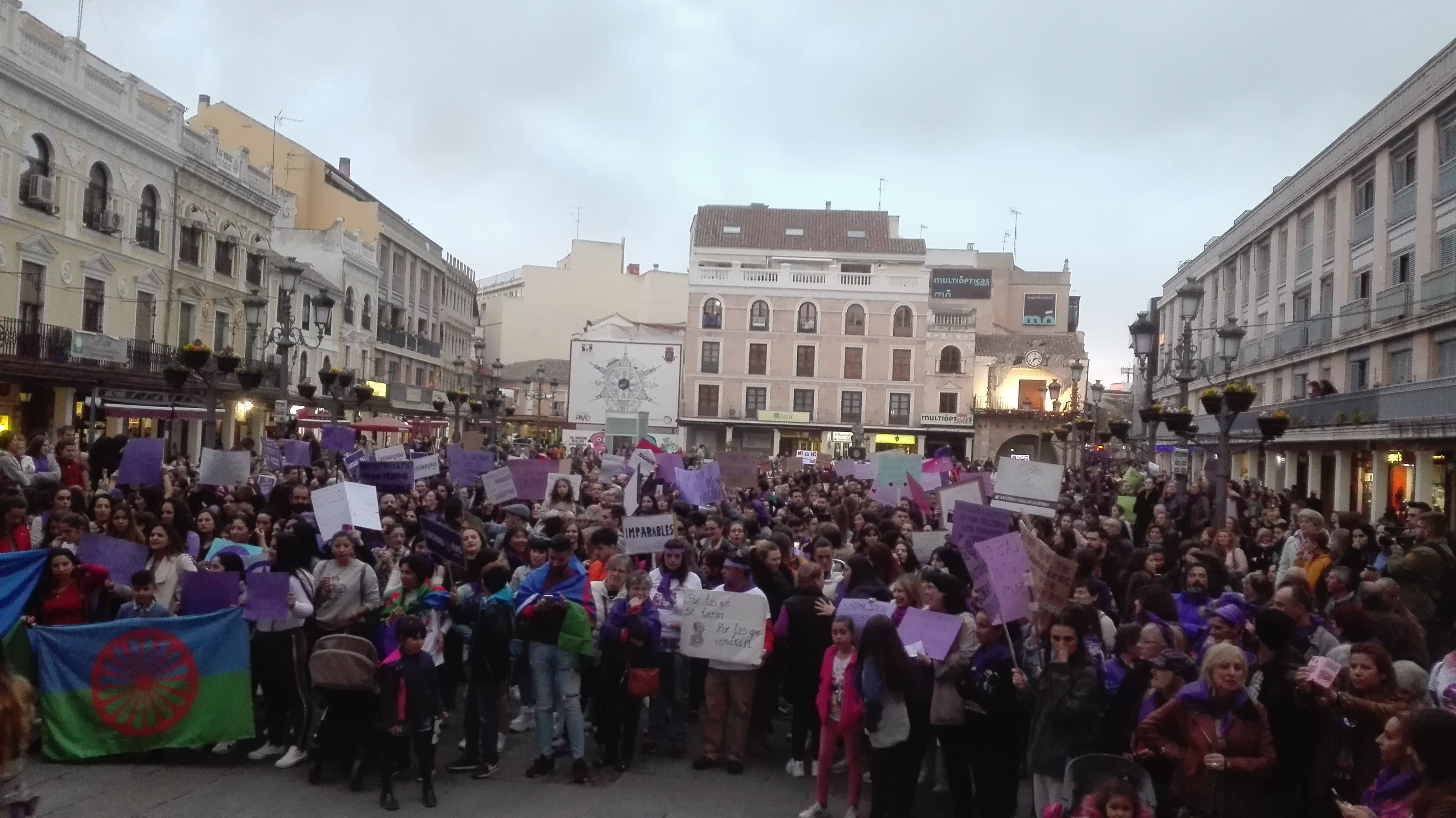 Ciudad Real grita "¡ El futuro será feminista o no será !" Ciudad Real grita "¡ El futuro será feminista o no será !"