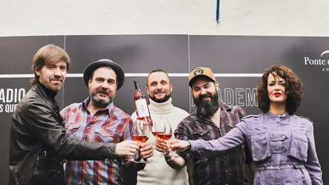 Ponte da Boga Ponte da Boga presenta Academia, su nuevo vino rosado que baila al ritmo de la música de Eladio y los Seres Queridos