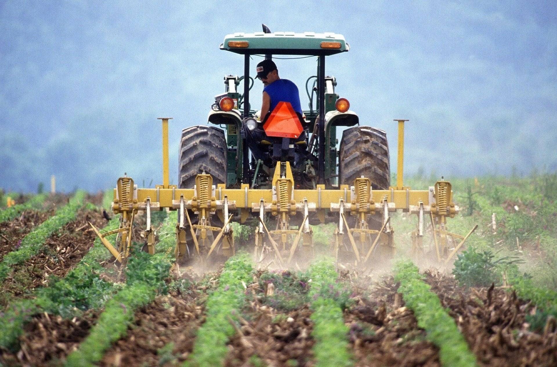Los agricultores preparan la tractorada de Zaragoza Los agricultores preparan la tractorada de Zaragoza