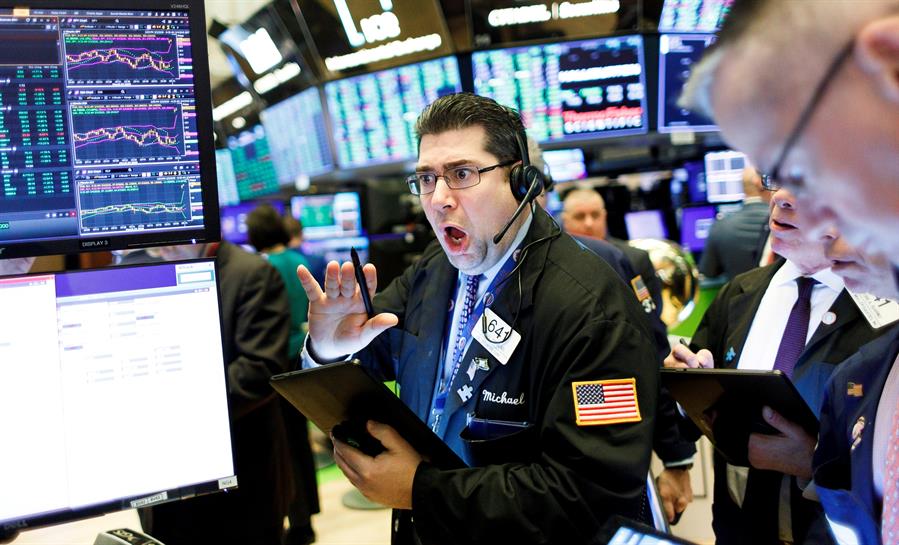 El Gabinete: Los "rebeldes" de Reddit contra Wall Street El Gabinete: Los "rebeldes" de Reddit contra Wall Street