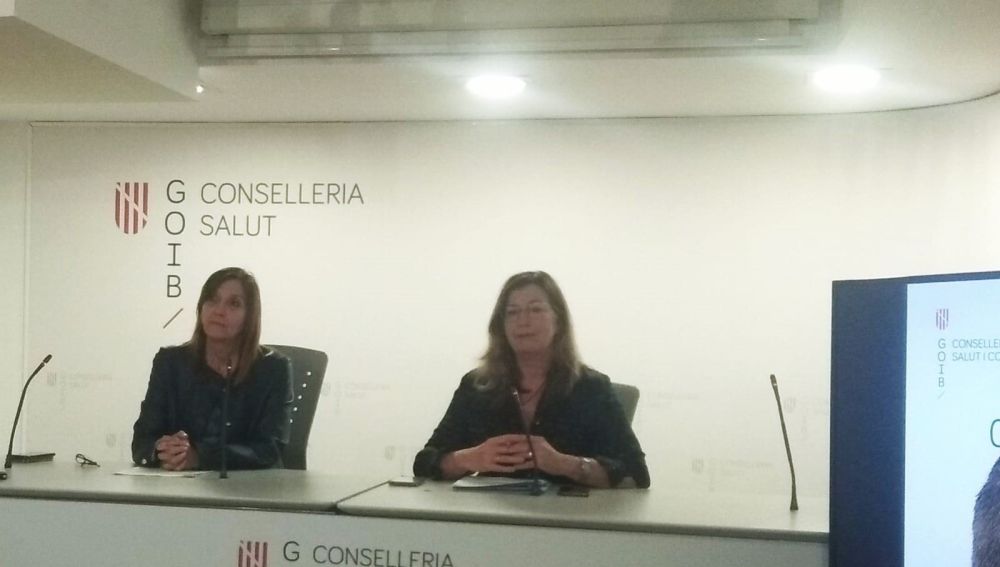 La consellera balear de Salud, Patricia Gómez, anuncia las últimas medidas para prevenir el Covid-19.