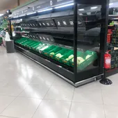 Así estaban ayer algunas estanterías de alimentos Así estaban ayer algunas estanterías de alimentos