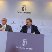 Juan Camacho y Jesus Fernández Sanz durante la rueda de prensa en Toledo