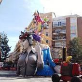 Las fallas siguen sin plantar en las calles de la ciudad de València.