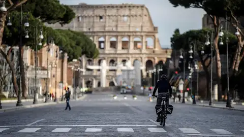 Coronavirus: Pornhub ofrece su contenido premium sin coste durante la cuarentena Italia, desierta por el coronavirus