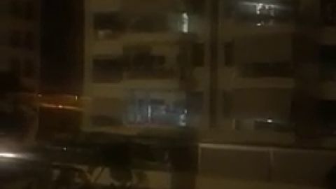 Elche se suma al agradecimiento nacional a los profesionales sanitarios 