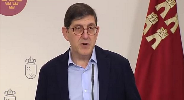 Murcia prohíbe las reuniones de más de seis personas no convivientes Murcia prohíbe las reuniones de más de seis personas no convivientes