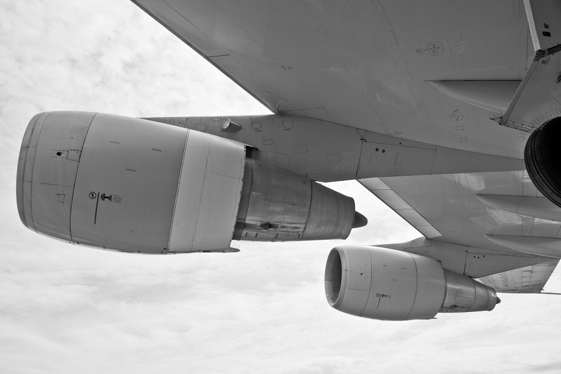 El aeropuerto de Teruel habilita espacio para 25 aviones El aeropuerto de Teruel habilita espacio para 25 aviones