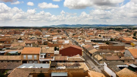 El alcalde de Malag&oacute;n, satisfecho por el comportamiento de los vecinos ante el coronavirus