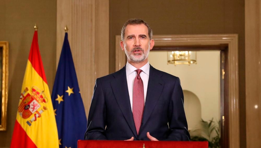 El rey Felipe VI, durante el mensaje institucional por el Estado de Alarma. El rey Felipe VI, durante el mensaje institucional por el Estado de Alarma.