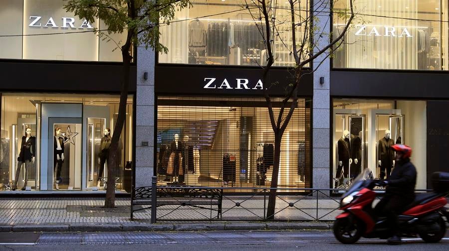 Inditex suspende el ERTE en abril y pagará la nómina íntegra a sus empleados Inditex suspende el ERTE en abril y pagará la nómina íntegra a sus empleados