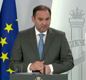 El Gobierno inicia las conversaciones para buscar apoyos al último real decreto tras el rechazo de la oposición El Gobierno inicia las conversaciones para buscar apoyos al último real decreto tras el rechazo de la oposición