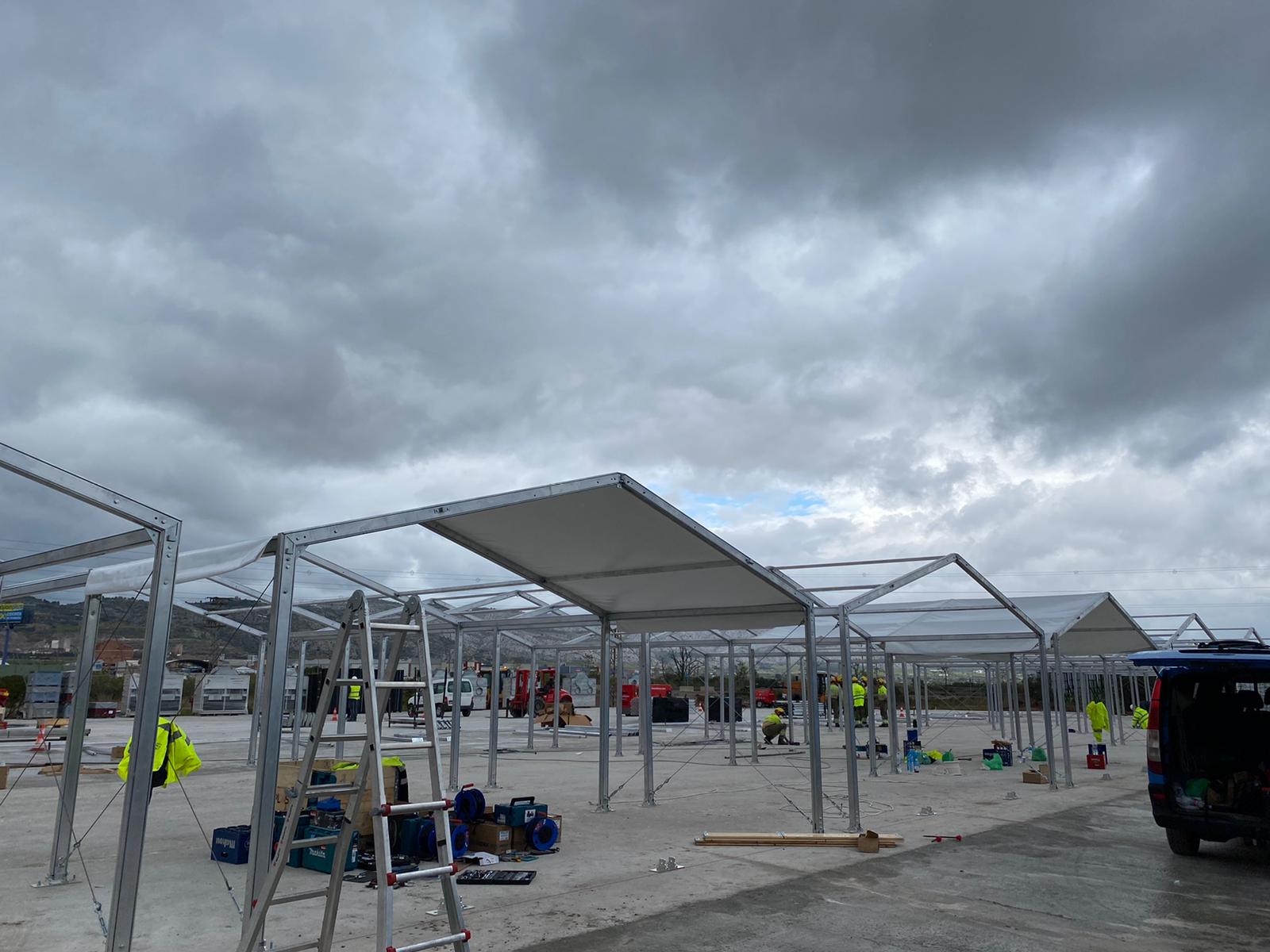 La primera fase de construcción de los hospitales de campaña ya está en marcha en las tres capitales La primera fase de construcción de los hospitales de campaña ya está en marcha en las tres capitales