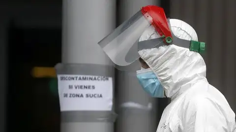LaSexta Noticias Fin de Semana (05-04-20) Mueren 674 personas por coronavirus en las últimas 24 horas y la cifra total asciende a 12.418 fallecidos en España LaSexta Noticias Fin de Semana (05-04-20) Mueren 674 personas por coronavirus en las últimas 24 horas y la cifra total asciende a 12.418 fallecidos en España