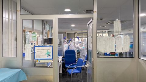 Coronavirus &Eacute;xito en las intervenciones m&eacute;dicas