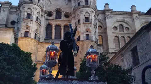 Pasión, Lunes Santo en la Semana Santa de Málaga Pasión, Lunes Santo en la Semana Santa de Málaga