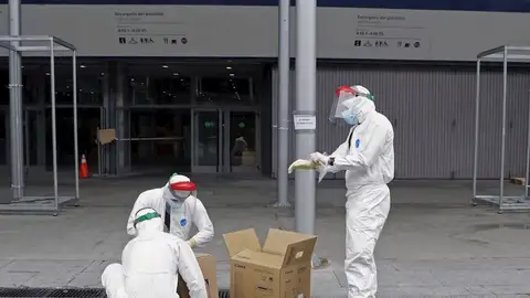 laSexta Noticias 14:00 (07-04-20) España registra un repunte de contagios y 743 muertes por coronavirus tras varios días de caída laSexta Noticias 14:00 (07-04-20) España registra un repunte de contagios y 743 muertes por coronavirus tras varios días de caída