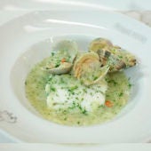 Merluza con Almejas en salsa de patata