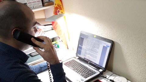 Elche Acoge empieza a repartir vales de alimentos a inmigrantes en situaci&oacute;n de extrema necesidad.