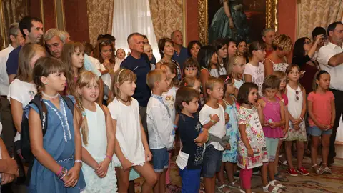 niños ucranianos verano