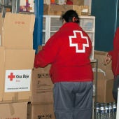 Voluntaria Cruz Roja en Elche.