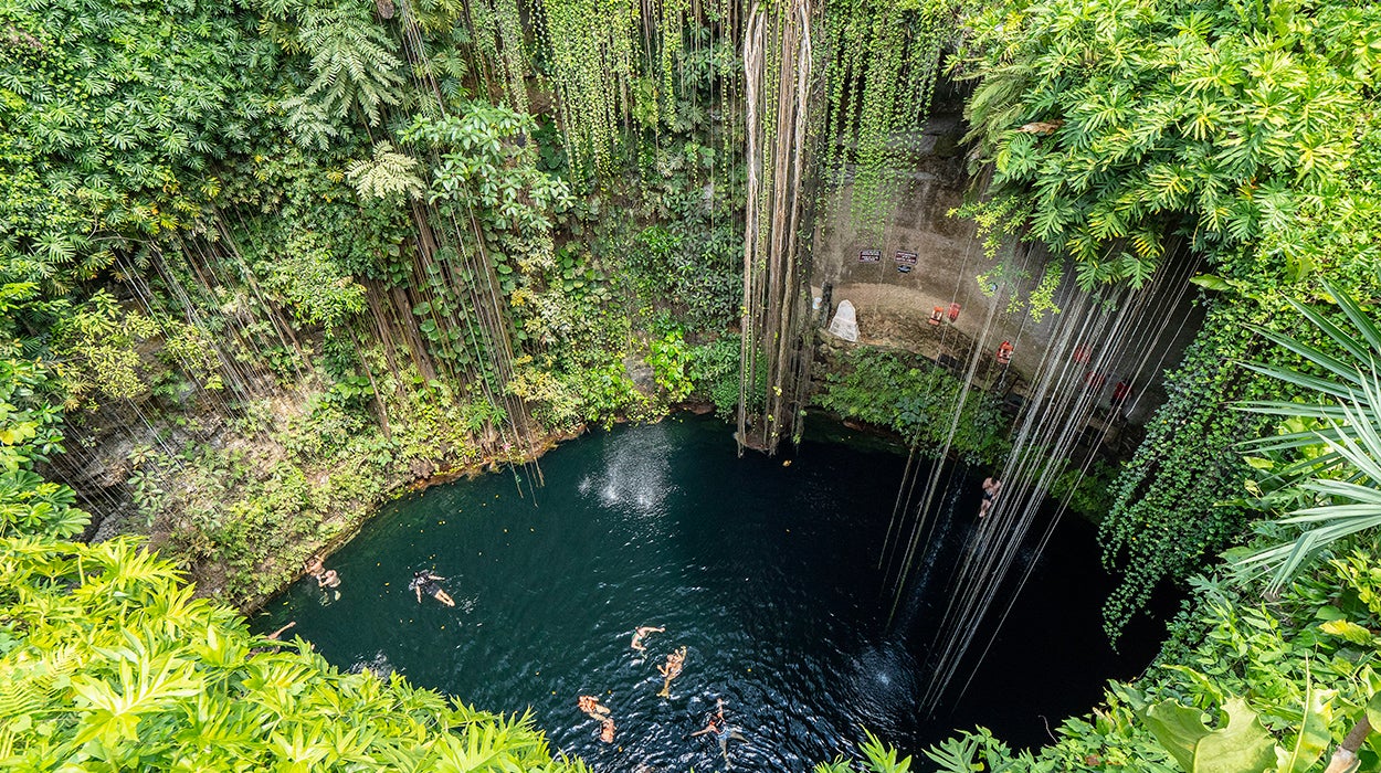 Mundo Bizarro: El gran cenote de los mayas Mundo Bizarro: El gran cenote de los mayas