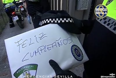 La Policía Local seguirá felicitando los cumpleaños de los niños La Policía Local seguirá felicitando los cumpleaños de los niños