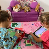 Los niños y niñas volverán al colegio después de seis meses sin pisar las aulas. Los niños y niñas volverán al colegio después de seis meses sin pisar las aulas.