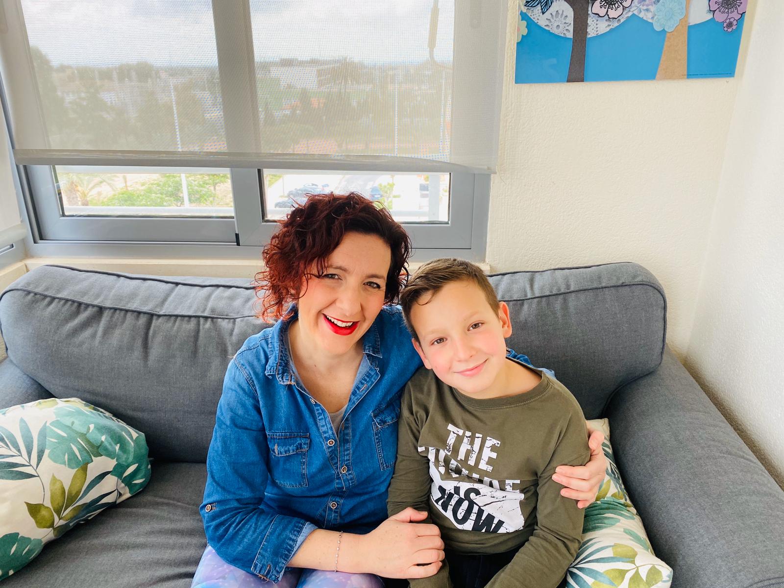 “Me emociono al recordar la profesionalidad y la labor humana de los sanitarios” “Me emociono al recordar la profesionalidad y la labor humana de los sanitarios”