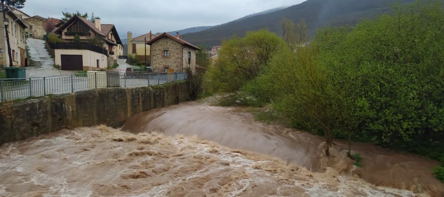 Barruelo de Santullán urge a la Confederación Hidrográfica del Duero a ejecutar las obras de emergencia aprobadas en el Rubagón Barruelo de Santullán urge a la Confederación Hidrográfica del Duero a ejecutar las obras de emergencia aprobadas en el Rubagón
