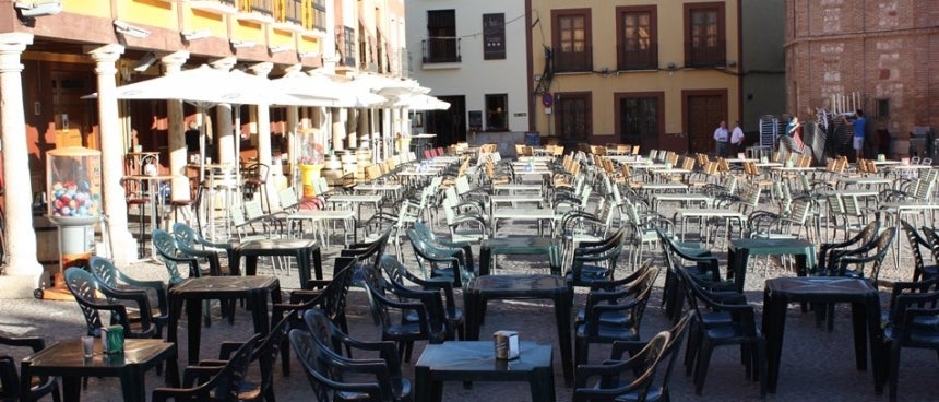 Los hosteleros de CLM reclaman "condiciones de seguridad" ante reapertura Los hosteleros de CLM reclaman "condiciones de seguridad" ante reapertura