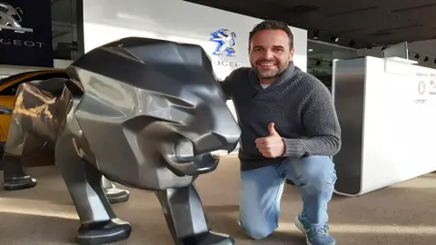 Kiko Martínez (Gerente Peugeot PSA Retail Almería) Onda Cero Almeria