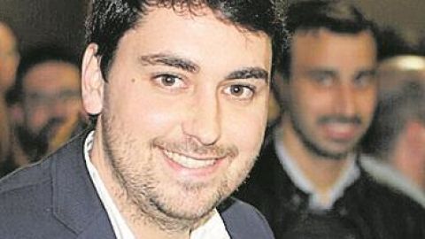 Un vecino de Almassora dona material de protecci&oacute;n al General en agradecimiento al trato a su padre