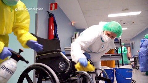 La excelente labor de las limpiadoras en la lucha contra la COVID-19