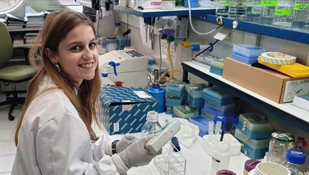 Melissa Belló, investigadora de Santa Pola en el Centro Nacional de Biotecnología. Melissa Belló, investigadora de Santa Pola en el Centro Nacional de Biotecnología.