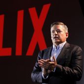 Ted Sarandos, director de contenido de Netflix, durante una conferencia